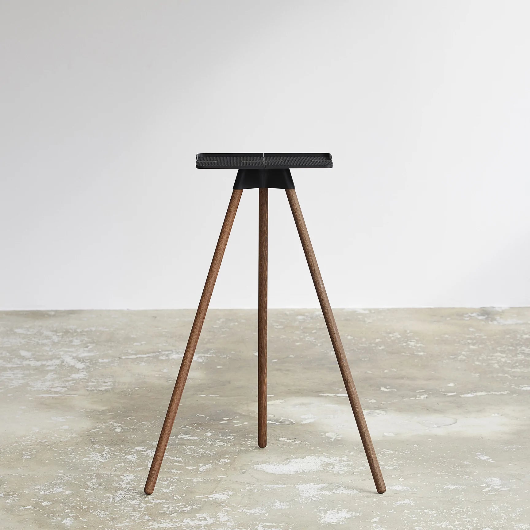 Tons Studio Laptop Race Bord Natural Oak