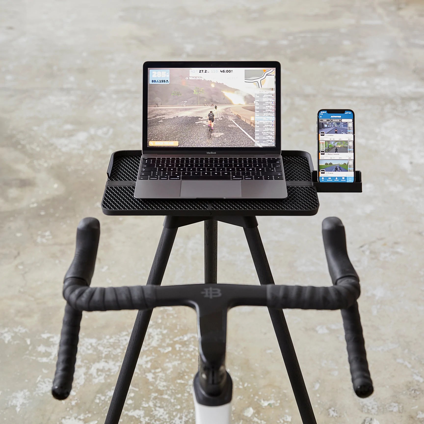 Tons Studio Laptop Race Bord Natural Oak